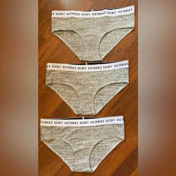 COPY - NWOT Victoria’s Secret grey cotton hipsters set of 3 - Picture 3 of 6